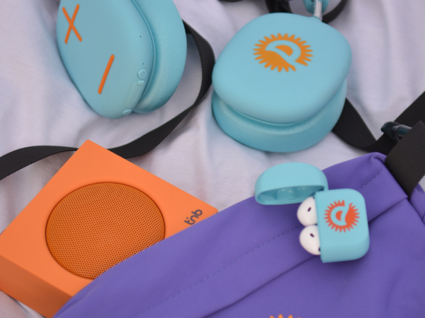carrousel photos merch TNB .png